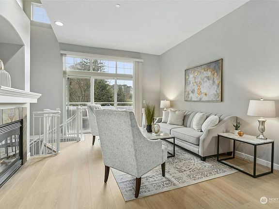 5th image of 1471 Huckleberry Circle #1471