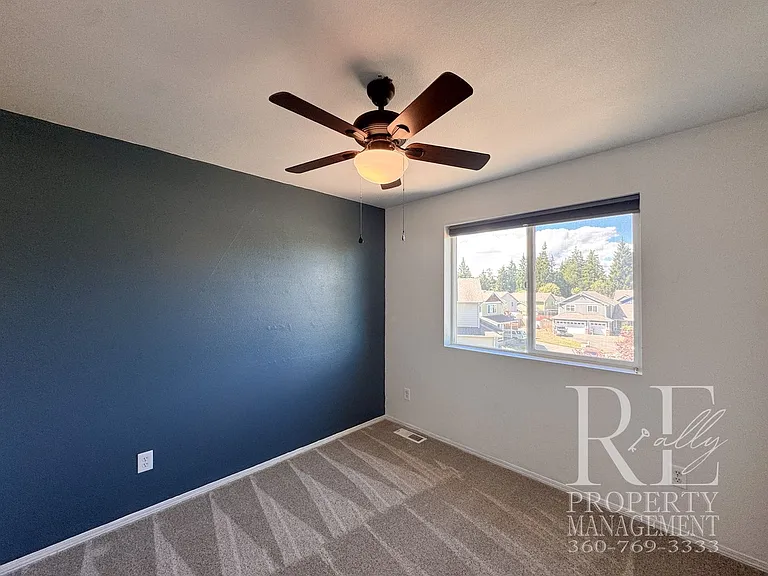2994 NE Loyola St — Photo 23