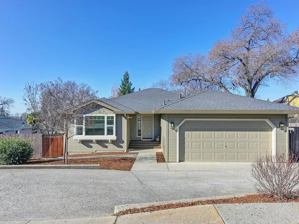 12515 Erin Dr, Auburn, CA 95603