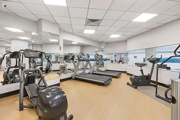 Rented by Mizner Capital Realty | media 28