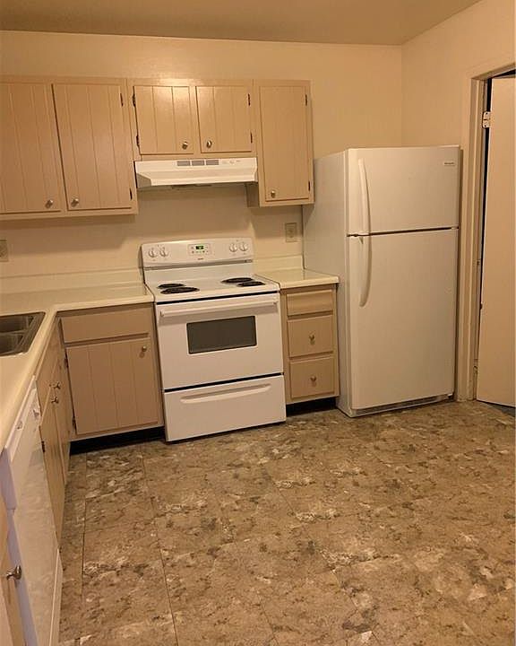 1st image of 4967 Harwich Ct