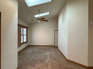 1219 Maine St #5, Quincy, IL 62301