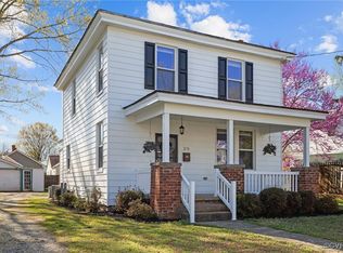225 Lee Ave, Colonial Heights, VA 23834