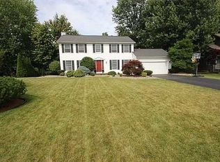 35 Grouse Point, Webster, NY 14580