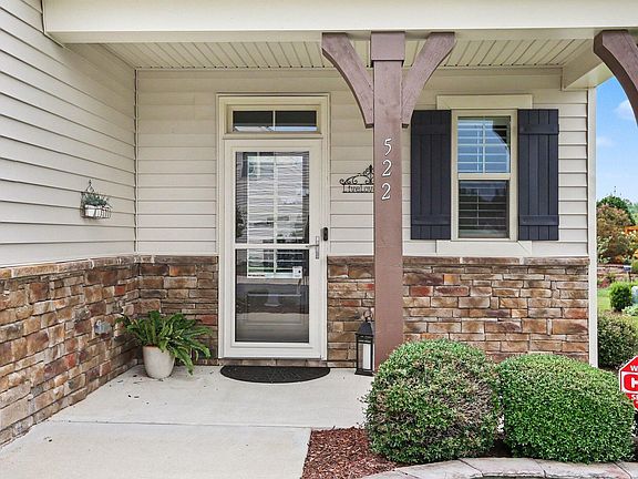 2nd image of 522 Brunello Dr