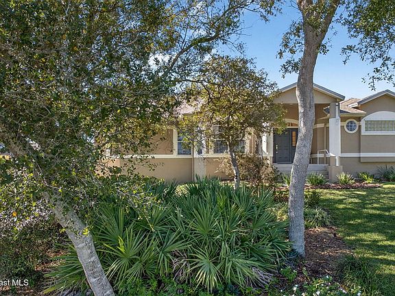 2nd image of 3676 S Ridge Cir