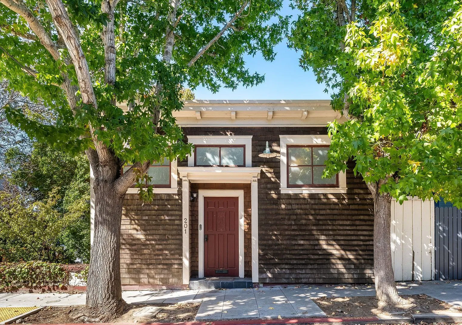 Newly remodeled 1BR with laundry, garage, deck with views — Photo 3