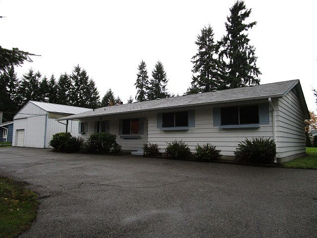 1st image of 10823 50th Ave E