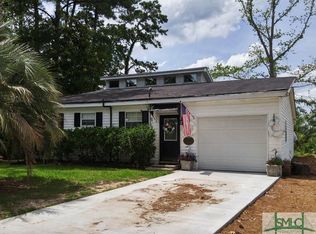 607 W 1st St, Midway, GA 31320