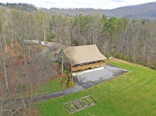 1209 Town Mountain Rd, Blairsville, GA 30512