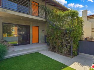 1166 S Cochran Ave #2, Los Angeles, CA 90019