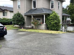 8844 Interlake Ave N, Seattle, WA 98103