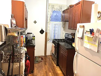 Rented by NY Space Finders Inc.