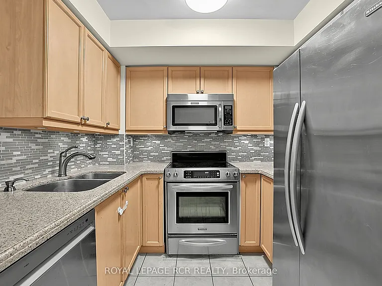 1 Rean Dr #113 — Photo 13