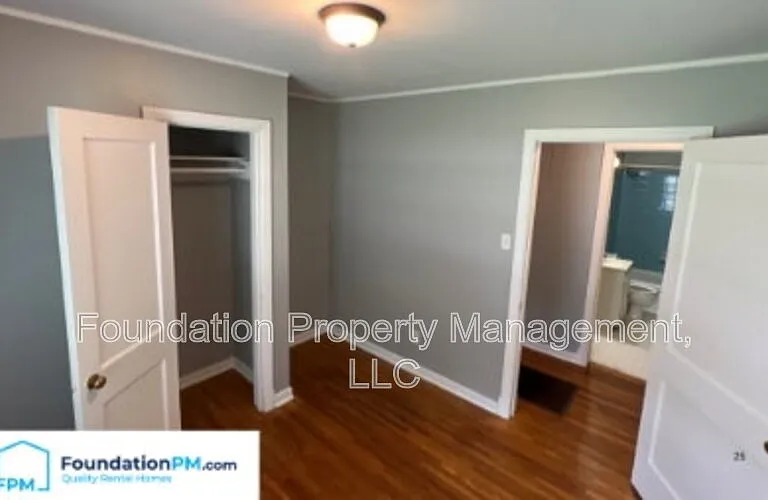 2324 Slocum Ave — Photo 12