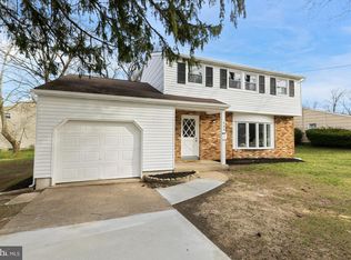 404 Georgetown Rd, Turnersville, NJ 08012