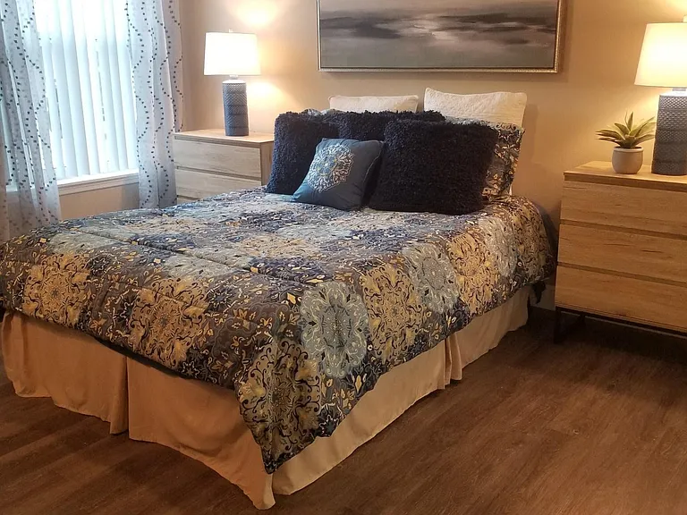 5501 Legacy Crescent Pl — Photo 7