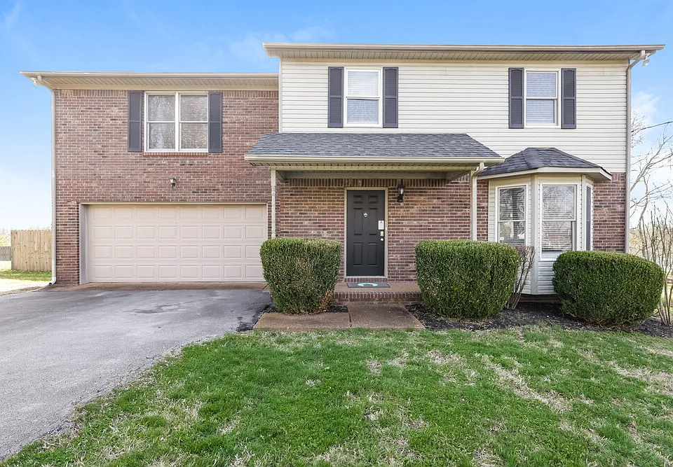 404 Hump Cir