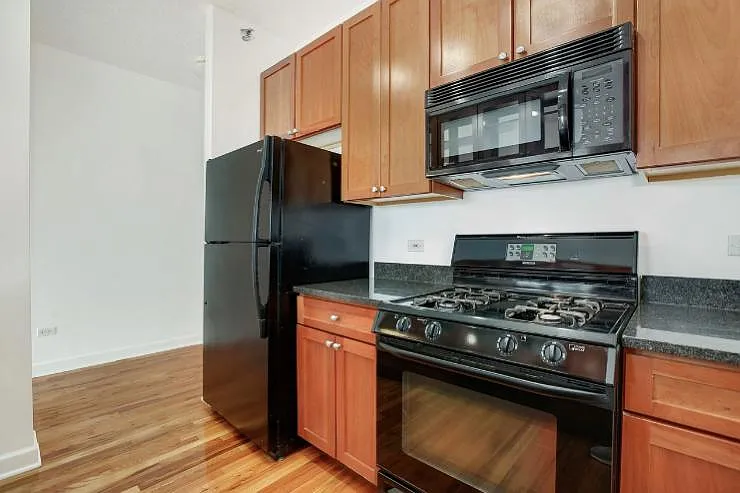 41 E 8th St #7550 — Photo 5
