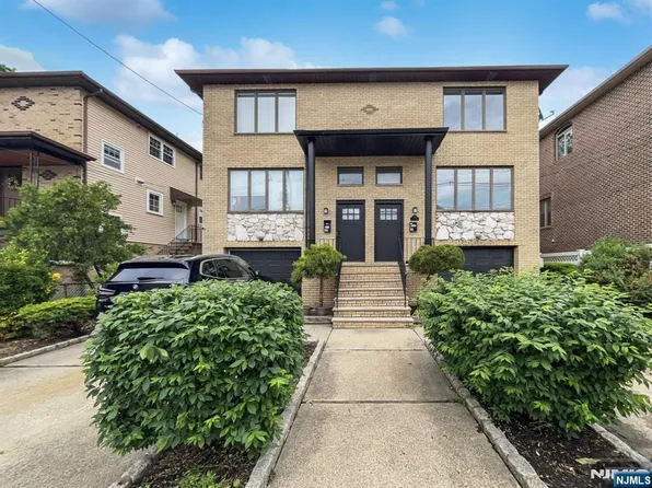 25 Marion Ave, Cliffside Park, NJ 07010
