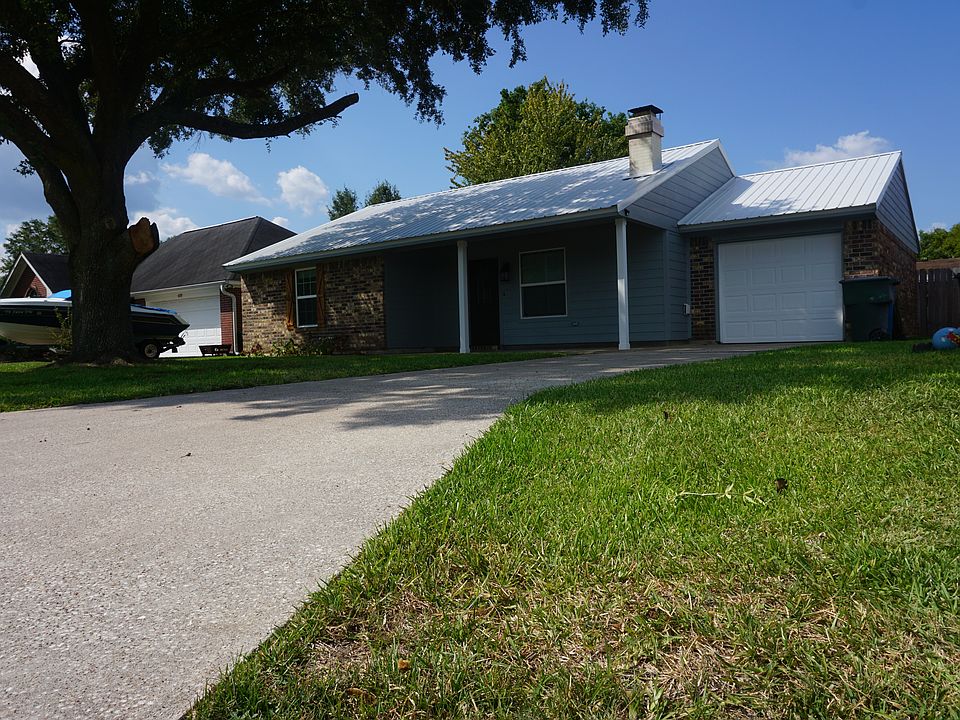 1st image of 8640 Winter Ln