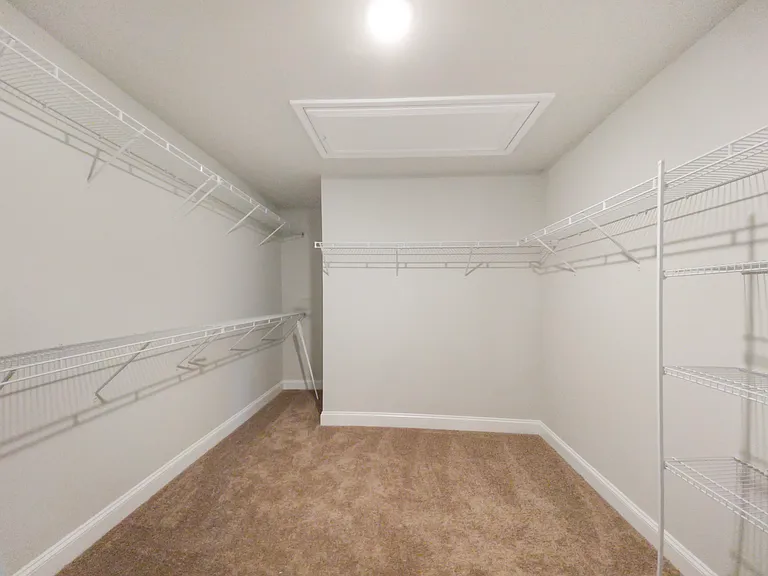 1839 Catawba Ave — Photo 13