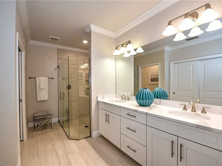16889 Fairgrove Way #5-101 — Photo 15
