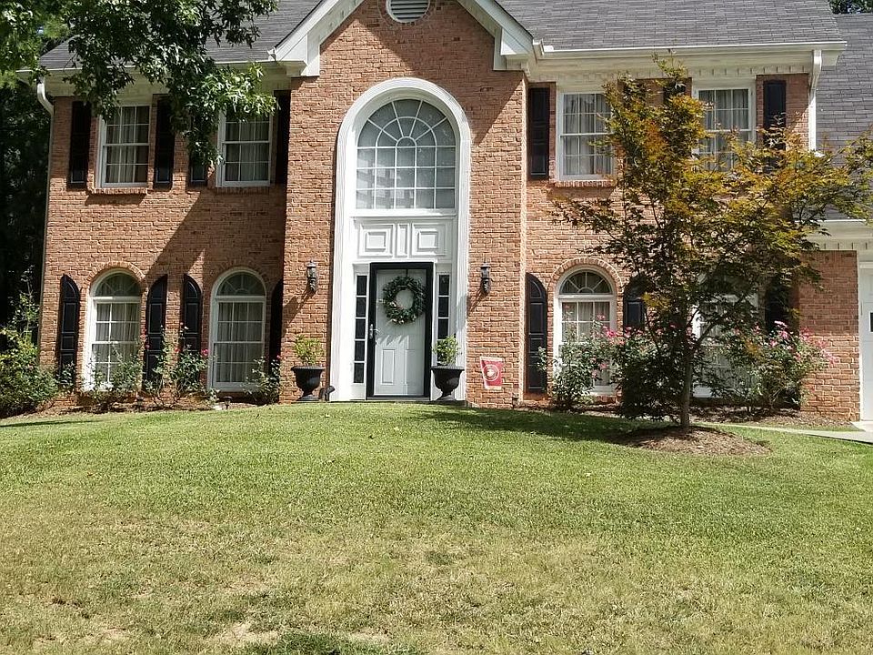 1st image of 2115 Wolf Creek Ct