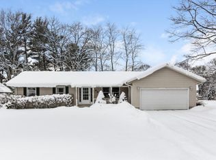 991 Glenwood Ave, Muskegon, MI 49445