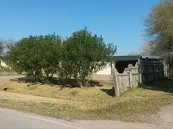 3rd image of 110 Listi Ln