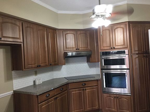 3rd image of 1438 Crenshaw Pl S