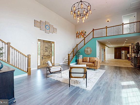 4th image of 11914 Back Creek Rd