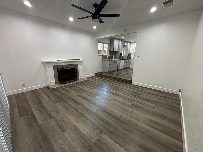 2717 Entrada Cir — Photo 7