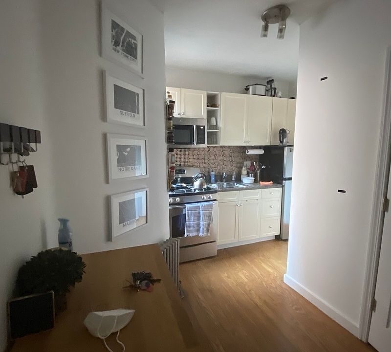 1st image of 246 W 18th St #5A