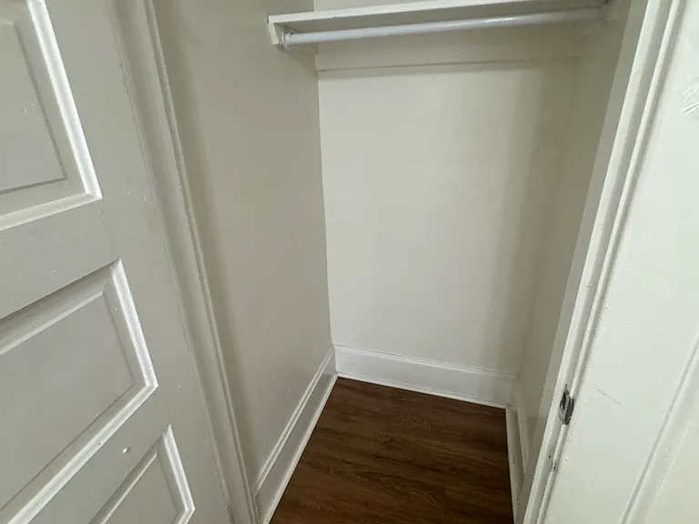 845 Georgetown St — Photo 38