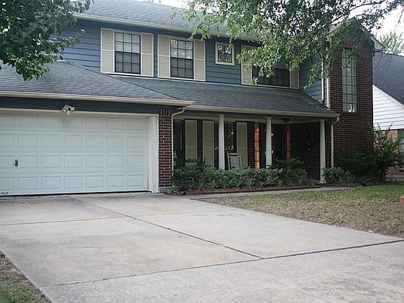  A great house in a fabulous neighborhood make this a winner!