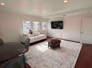 470 1/2 S Hamel Rd #2, Los Angeles, CA 90048