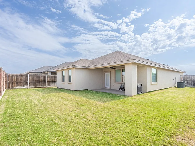 3611 El Cajon Ave — Photo 37