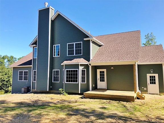 3rd image of 103 Le Fevre Ln