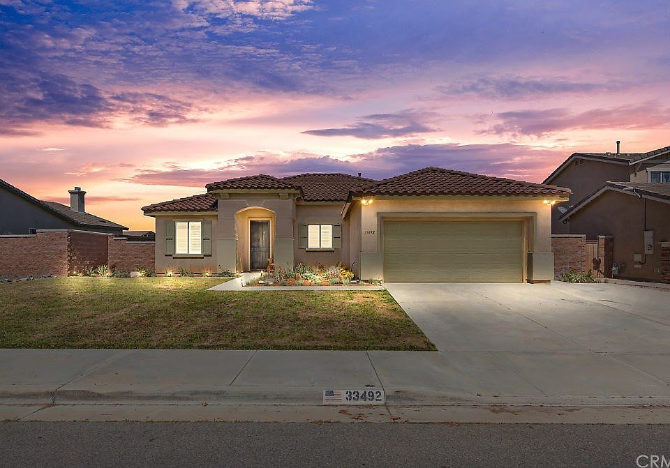 1st image of 33492 Dolomite St