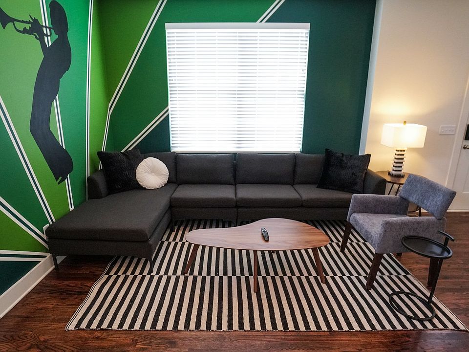 1st image of 2 Hart St APT 6