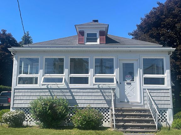 2nd image of 18 Ardsley Avenue
