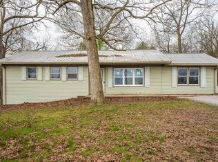 321 Deer Lick Rd, Lewisburg, KY 42256