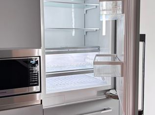 7977 Lansdowne Rd #1310, Richmond, BC V6X0A1