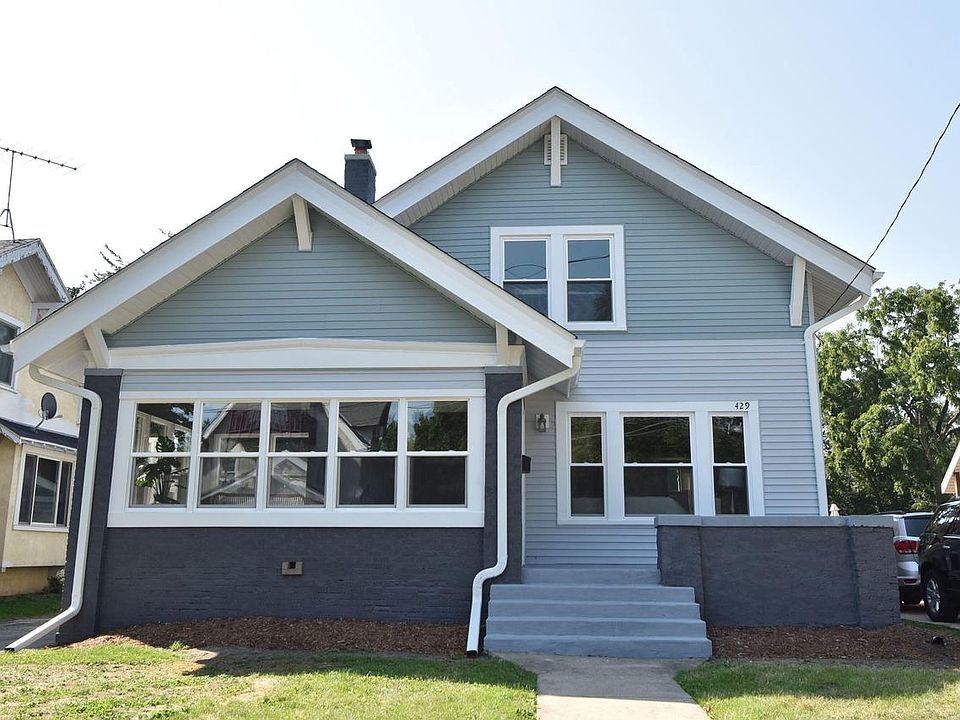 1st image of 429 West College AVENUE