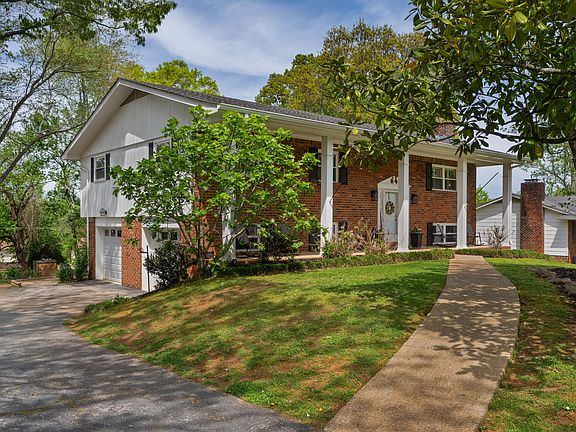 4th image of 9211 Ramblewood Dr