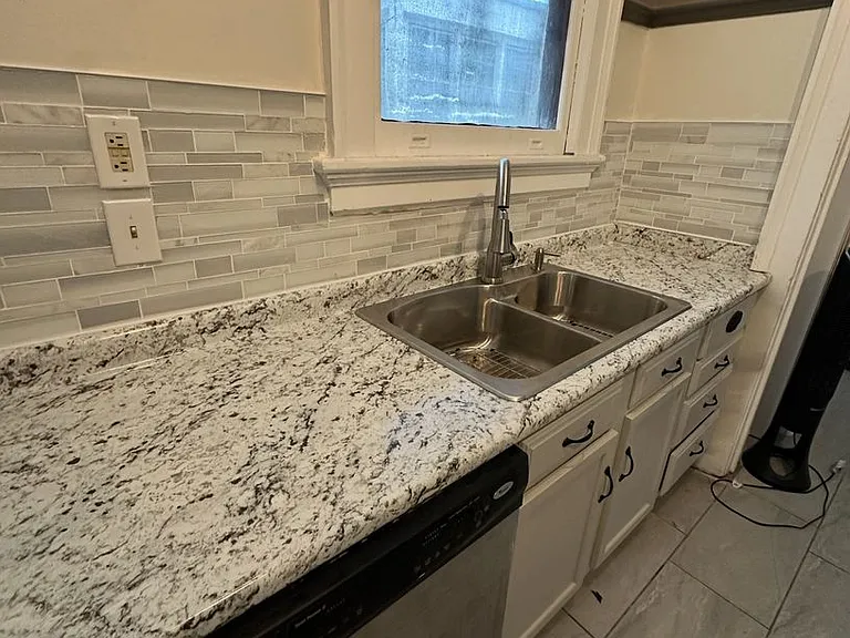 7211 Saint Charles Ave — Photo 9