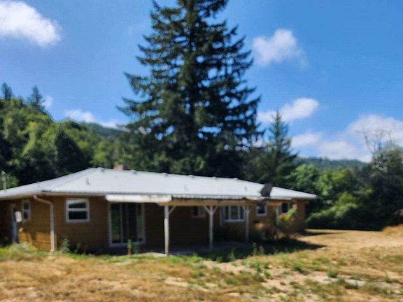 5th image of 30710 NE 432nd Cir