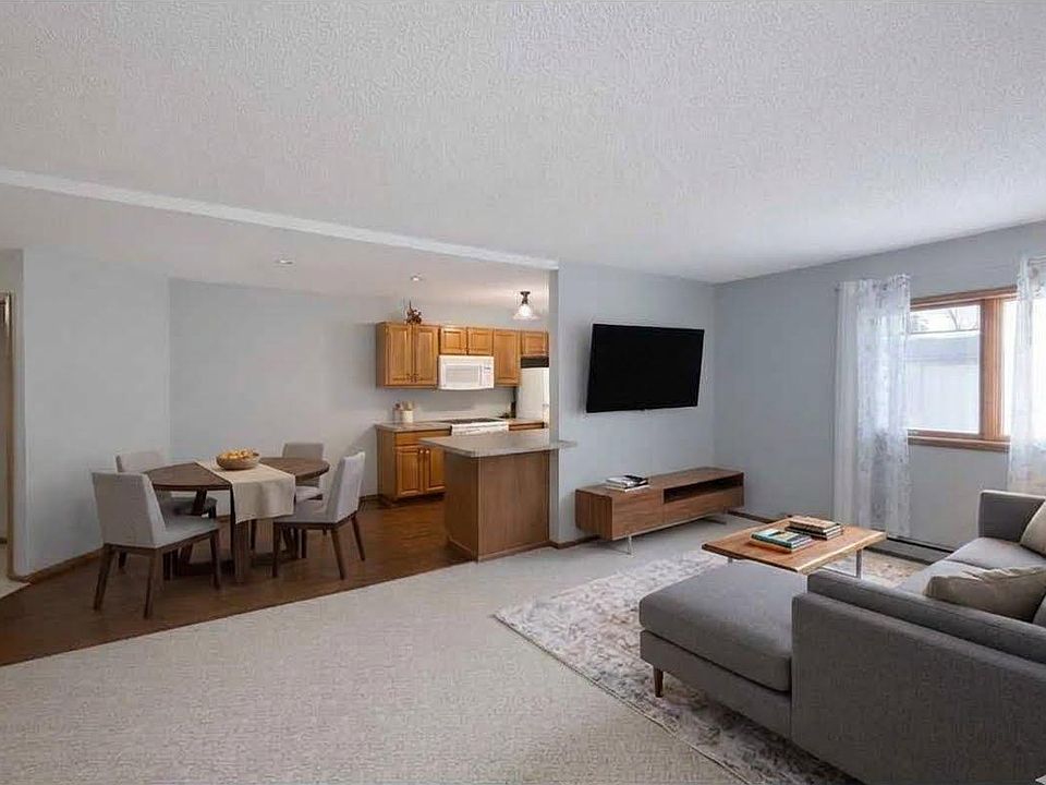 1st image of 210 Sargent Dr APT 103
