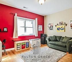 5th image of 1820 W Norwood St